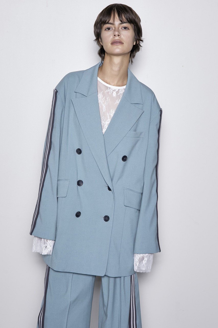 【メゾンスペシャル/MAISON SPECIAL】のSide Line Over Size Jacket/サイドラインオーバージャケット 人気、トレンドファッション・服の通販 founy(ファニー) 　ファッション　Fashion　レディースファッション　Fashion for Women　アウター　Coat / Outerwear Collection　レディースジャケット・軽アウター　Jackets　インナー　Innerwear　キャミソール　Camisole, Spaghetti Strap Top　ジャケット　Jacket, Outerwear　ストレッチ　Stretch, Stretchy Fabric　スポーツ　Sports, Activewear　セットアップ　Set-Up, Coordinated Outfit　チェック　Check, Plaid, Tartan　ミックス　Mix, Mixed Style　ロング　Long, Long-Length　other-8|ID: prp329100003723203 ipo3291000000035684842