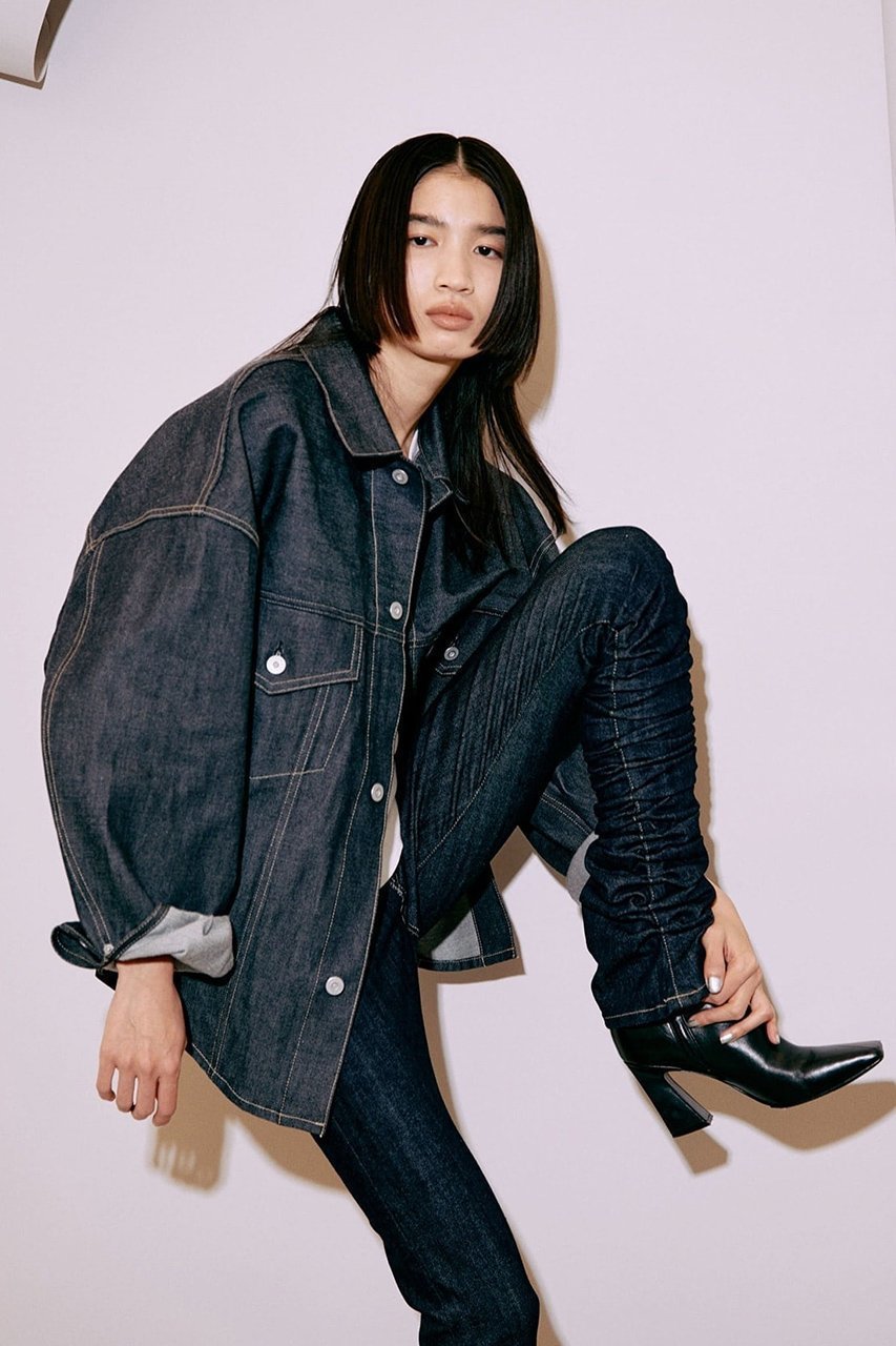 【スタニングルアー/STUNNING LURE】の【KUROiro】リジッドデニムジャケット 人気、トレンドファッション・服の通販 founy(ファニー) 　ファッション　Fashion　レディースファッション　Fashion for Women　アウター　Coat / Outerwear Collection　レディースジャケット・軽アウター　Jackets　デニムジャケット / カジュアルアウター　Denim Jackets　インナー　Innerwear　ジャケット　Jacket, Outerwear　デニム　Denim, Jeans Material　モダン　Modern, Contemporary　リラックス　Relax, Relaxed Fit　おすすめ　Recommended / Our Picks　日本製　Made In Japan　other-8|ID: prp329100003723228 ipo3291000000036772934