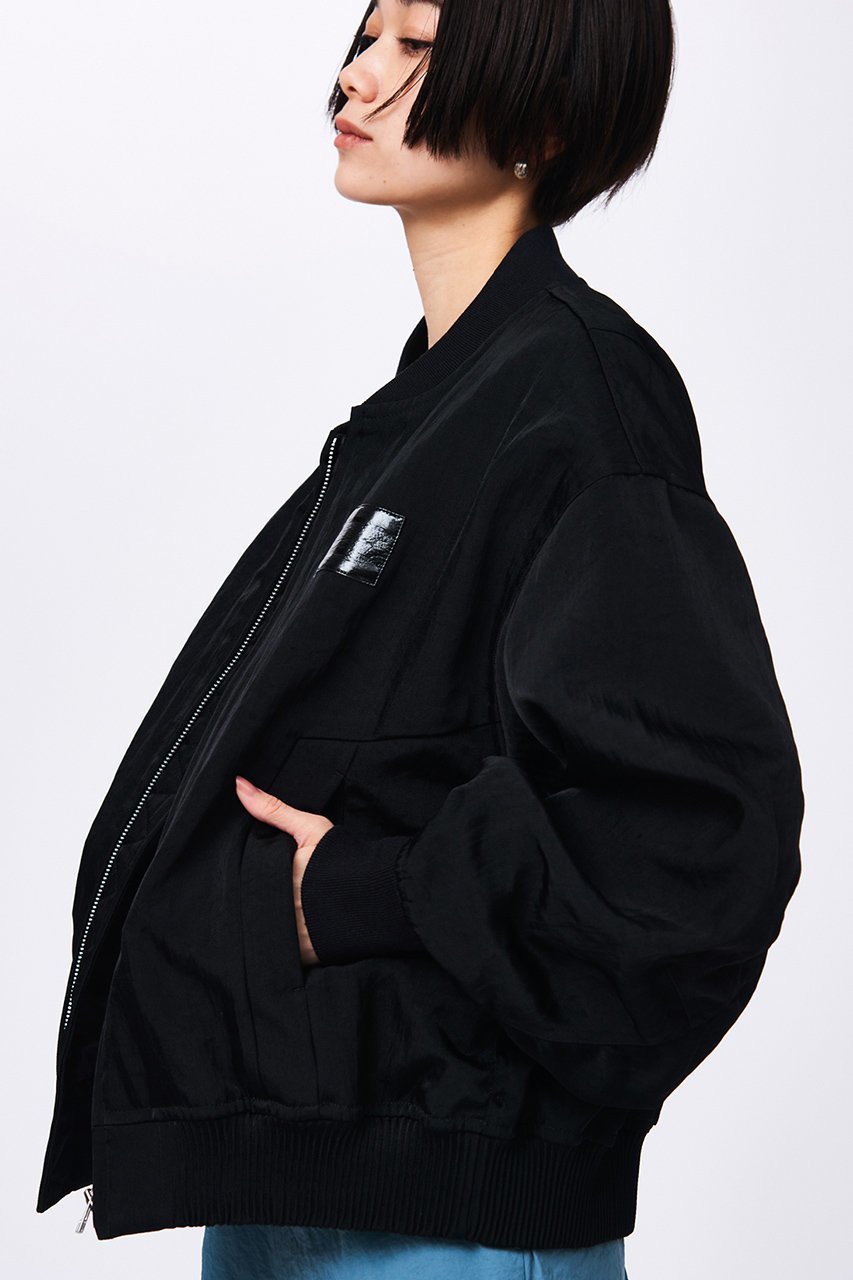 【スタニングルアー/STUNNING LURE】のrナイロンツイルMA-1 人気、トレンドファッション・服の通販 founy(ファニー) 　ファッション　Fashion　レディースファッション　Fashion for Women　アウター　Coat / Outerwear Collection　レディースジャケット・軽アウター　Jackets　ブルゾンジャケット・スポーティアウター　Blouson Jackets　MA-1ジャケット　MA-1 Bomber Jackets / Flight Jackets　ギャザー　Gathered, Ruffled　ジャケット　Jacket, Outerwear　ツイル　Twist, Twisted Detail　パッチ　Patch, Appliqué　フォルム　Silhouette, Form　ブルゾン　Blouson, Bomber Jacket　ポケット　Pocket, Pocket Detail　ランダム　Random, Irregular　other-7|ID: prp329100003723240 ipo3291000000032958828