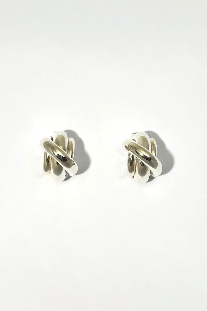 【プラウ/PLOW】のIvy イヤリング インテリア・キッズ・メンズ・レディースファッション・服の通販 founy(ファニー) https://founy.com/ ファッション Fashion レディースファッション Fashion for Women ジュエリー Jewelry ファッションリング Fashion Rings イヤリング・フープ・ドロップタイプ Hoop, Drop & Clip Earrings おすすめ Recommended / Our Picks アイビー Ivy Pattern イヤリング Earrings エレガント 上品 Elegant シルバー Silver, Metallic Silver シンプル Simple, Minimal トレンド Trend, Trending Now ネックレス Necklace, Pendant Necklace |ID: prp329100003724127 ipo3291000000035789329