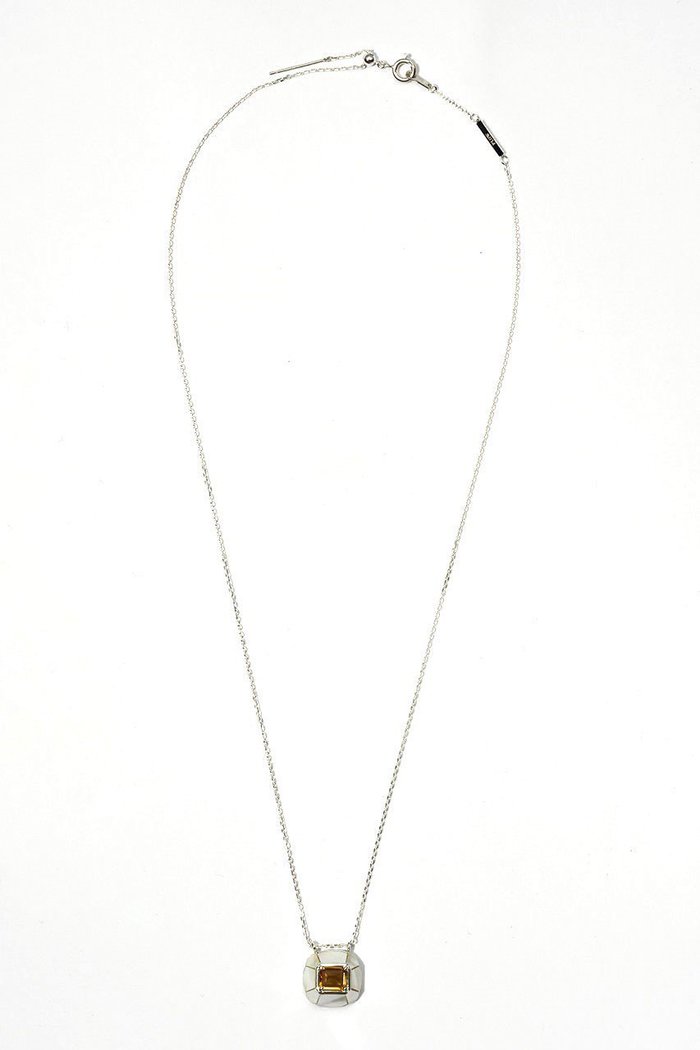 【プラウ/PLOW】のChamomile Citrine ネックレス インテリア・キッズ・メンズ・レディースファッション・服の通販 founy(ファニー) https://founy.com/ ファッション Fashion レディースファッション Fashion for Women ジュエリー Jewelry ネックレス Necklaces & Pendants エレガント 上品 Elegant シルバー Silver, Metallic Silver シンプル Simple, Minimal チェーン Chain, Chain Strap ネックレス Necklace, Pendant Necklace フォルム Silhouette, Form フラワー Flower, Floral モダン Modern, Contemporary モチーフ Motif, Design Theme |ID: prp329100003724130 ipo3291000000036200196