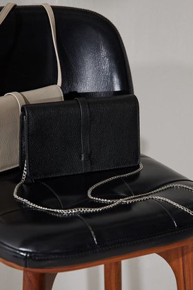 【ガリャルダガランテ/GALLARDAGALANTE】 【2.718】ウォレットミニバッグ人気、トレンドファッション・服の通販 founy(ファニー) ファッション Fashion レディースファッション Fashion for Women バッグ Bags おすすめ Recommended / Our Picks ウォレット Wallet ショルダー Shoulder, Shoulder Strap スマホ Smartphone, Mobile Device チェーン Chain, Chain Strap ポケット Pocket, Pocket Detail ポシェット Pochette, Mini Bag ロング Long, Long-Length 再入荷 Restock / Back in Stock |ID:prp329100003741408