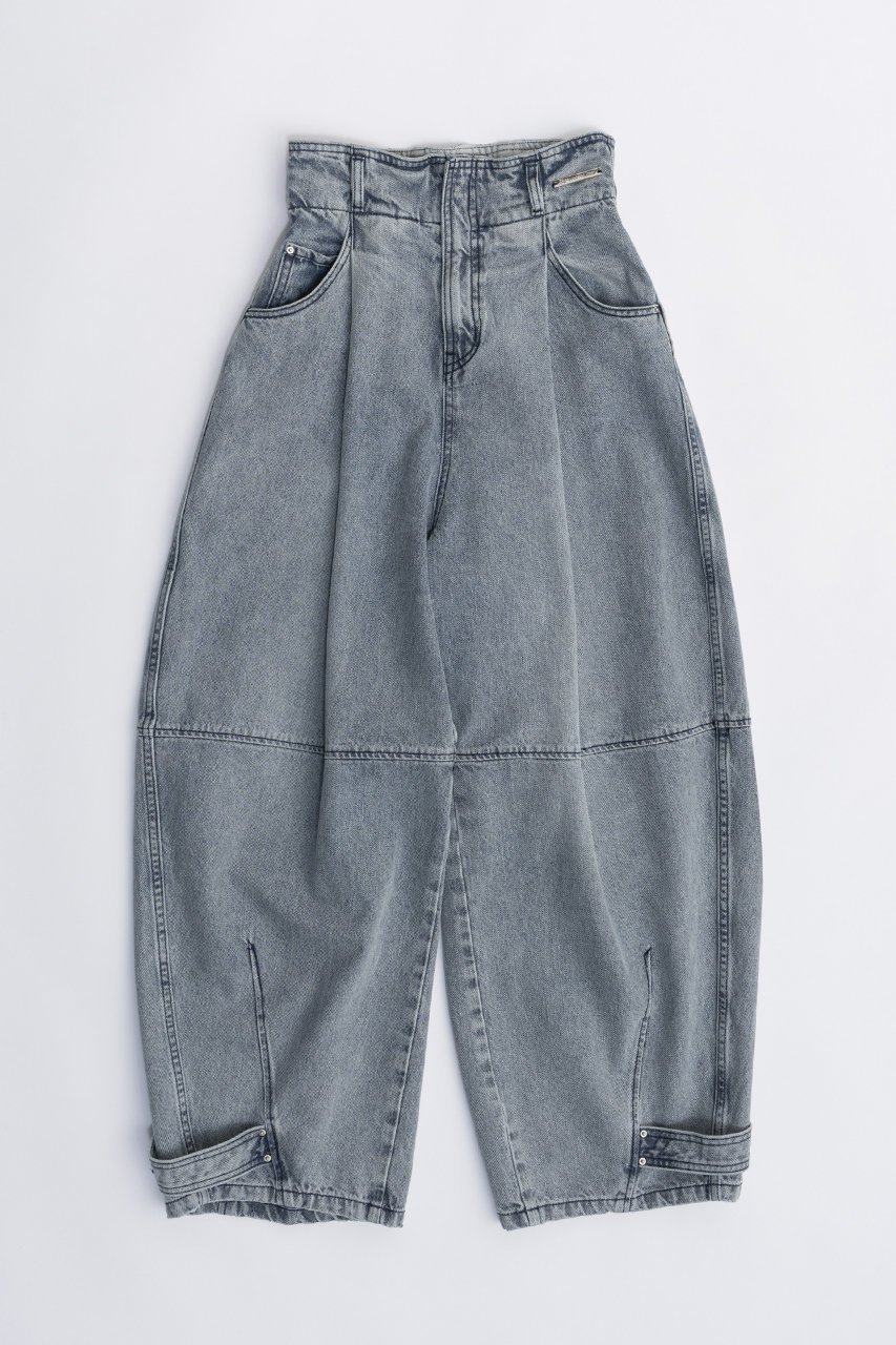 【プランク プロジェクト/PRANK PROJECT】のハイウエストバナナデニムパンツ / High Waist Banana Denim Pants インテリア・キッズ・メンズ・レディースファッション・服の通販 founy(ファニー) 　ファッション　Fashion　レディースファッション　WOMEN　パンツ　Pants　デニムパンツ　Denim Pants　おすすめ　Recommend　キャミソール　Camisole　コクーン　Cocoon　ショート　Short　タンク　Tank　デニム　Denim　バランス　Balance　ブリーチ　Bleach　ヴィンテージ　Vintage　再入荷　Restock/Back In Stock/Re Arrival　BLU(ブルー)|ID: prp329100003757586 ipo3291000000024750324