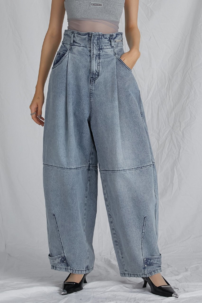 【プランク プロジェクト/PRANK PROJECT】のハイウエストバナナデニムパンツ / High Waist Banana Denim Pants 人気、トレンドファッション・服の通販 founy(ファニー) 　ファッション　Fashion　レディースファッション　WOMEN　パンツ　Pants　デニムパンツ　Denim Pants　おすすめ　Recommend　コクーン　Cocoon　ショート　Short　デニム　Denim　バランス　Balance　ブリーチ　Bleach　ヴィンテージ　Vintage　other-7|ID: prp329100003757586 ipo3291000000031387234