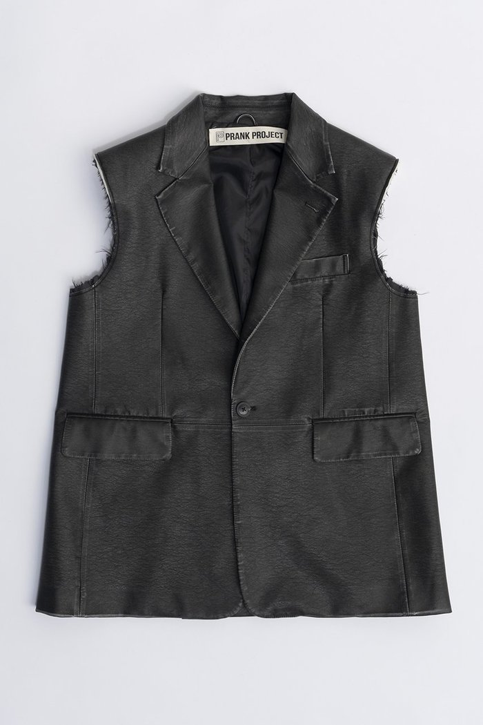 【プランク プロジェクト/PRANK PROJECT】のヴィーガンレザーカットオフジレ / Vegan Leather Cut-off Gilet インテリア・キッズ・メンズ・レディースファッション・服の通販 founy(ファニー) https://founy.com/ ファッション Fashion レディースファッション WOMEN アウター Coat Outerwear トップス・カットソー Tops/Tshirt キャミソール / ノースリーブ No Sleeves シャツ/ブラウス Shirts/Blouses ロング / Tシャツ T-Shirts ベスト/ジレ Gilets/Vests カットソー Cut and Sewn おすすめ Recommend インナー Inner オイル Oil キャミソール Camisole タンク Tank バランス Balance フェイクレザー Faux Leather リアル Real レース Race ヴィンテージ Vintage エレガント 上品 Elegant |ID: prp329100003757626 ipo3291000000024750475