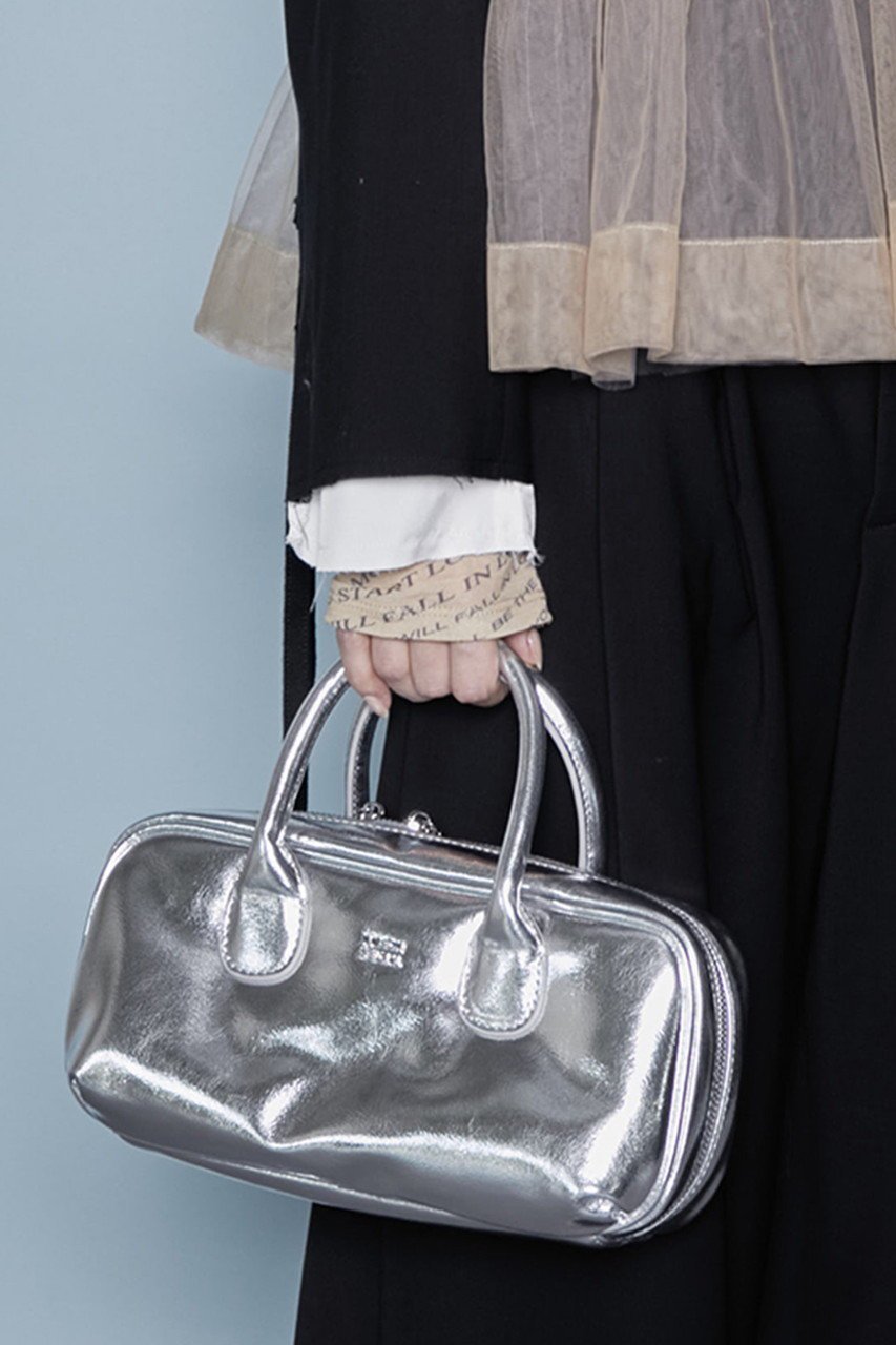 【メゾンスペシャル/MAISON SPECIAL】のPuffer Boston Bag /パッファーボストンバッグ 人気、トレンドファッション・服の通販 founy(ファニー) 　ファッション　Fashion　レディースファッション　Fashion for Women　バッグ　Bags　エナメル　Patent Leather　今季　This Season, Current Season　ショルダー　Shoulder, Shoulder Strap　ダウン　Down, Puffer　トレンド　Trend, Trending Now　定番　Standard, Basic Item　ボストン　Boston　ボストンバッグ　Boston Bag, Retro Bag　other-7|ID: prp329100003770564 ipo3291000000032794982