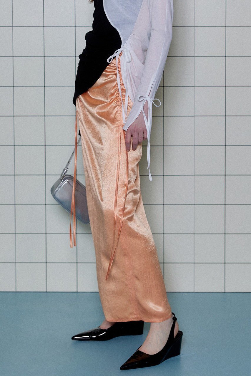 【メゾンスペシャル/MAISON SPECIAL】のSatin Shirring Tight Skirt/サテンシャーリングタイトスカート 人気、トレンドファッション・服の通販 founy(ファニー) 　ファッション　Fashion　レディースファッション　Fashion for Women　スカート　Skirts　ロングスカート　Long Skirts / Maxi & Midi Skirts　オケージョン　Occasion Wear　サテン　Satin, Glossy Fabric　シャイニー　Shiny, Glossy Finish　シャーリング　Shirring, Ruched　ジャケット　Jacket, Outerwear　スリット　Slit, Slit Detail　タイトスカート　Pencil Skirt, Tight Skirt　ロング　Long, Long-Length　エレガント 上品　Elegant　other-8|ID: prp329100003770575 ipo3291000000032911282