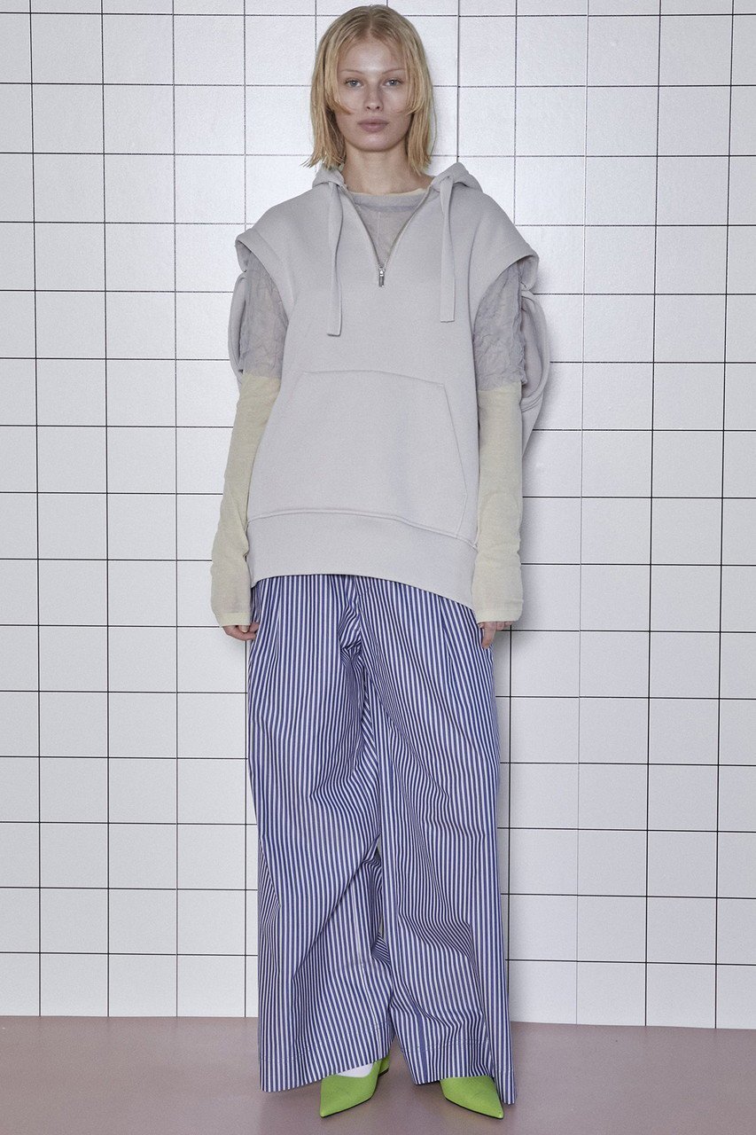 【メゾンスペシャル/MAISON SPECIAL】のStripe Easy Over Pants/ストライプイージーオーバーパンツ 人気、トレンドファッション・服の通販 founy(ファニー) 　ファッション　Fashion　レディースファッション　Fashion for Women　パンツ　Pants & Trousers　シンプル　Simple, Minimal　ジャケット　Jacket, Outerwear　ストライプ　Stripe, Striped Pattern　セットアップ　Set-Up, Coordinated Outfit　パジャマ　Pajamas, Sleepwear　リラックス　Relax, Relaxed Fit　ワイド　Wide, Wide Fit　エレガント 上品　Elegant　other-6|ID: prp329100003770591 ipo3291000000035581485