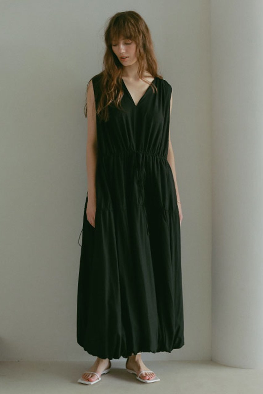 【エトレトウキョウ/ETRE TOKYO】のドロストバルーンワンピース インテリア・キッズ・メンズ・レディースファッション・服の通販 founy(ファニー) 　ファッション　Fashion　レディースファッション　Fashion for Women　ワンピース　Dresses　チュニック　Tunic Tops & Dresses　ギャザー　Gathered, Ruffled　ジャケット　Jacket, Outerwear　チュニック　Tunic, Long Top　ドローコード　Drawcord, Drawstring Cord　バルーン　Balloon, Balloon Silhouette　ルーズ　Loose, Oversized　ロング　Long, Long-Length　定番　Standard, Basic Item　春　Spring　ブラック|ID: prp329100003779958 ipo3291000000032913898