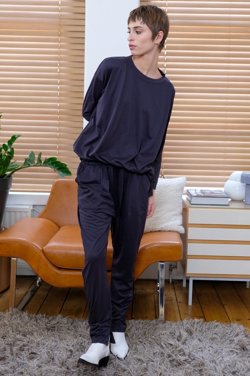 【コグ ザビッグスモーク/COGTHEBIGSMOKE】の【ELLE SHOP限定】JOLEE ジャンプスーツ 人気、トレンドファッション・服の通販 founy(ファニー) 　ファッション　Fashion　レディースファッション　Fashion for Women　パンツ　Pants & Trousers　スクエア　Square, Square Shape　ストレート　Straight, Straight Cut　スーツ　Suit, Formalwear　ラグジュアリー　Luxury, Elegant　吸水　Absorbent, Quick-Dry　夏　Summer　旅行　Travel　other-8|ID: prp329100003812996 ipo3291000000035418908