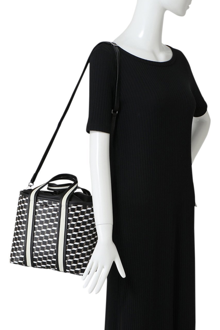 【ピエール アルディ/PIERRE HARDY】のMINI ARCHI トートバッグ 人気、トレンドファッション・服の通販 founy(ファニー) ファッション Fashion レディースファッション Fashion for Women バッグ Bags ポケット Pocket, Pocket Detail モダン Modern, Contemporary 旅行 Travel other-2|ID: prp329100003828637 ipo3291000000035105989