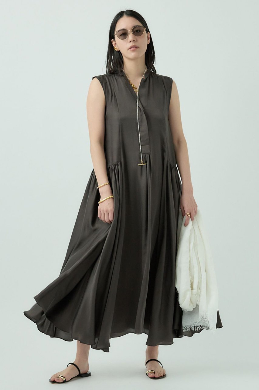 【カオス/Chaos】のサンディングシルクワンピース インテリア・キッズ・メンズ・レディースファッション・服の通販 founy(ファニー) 　ファッション　Fashion　レディースファッション　Fashion for Women　ワンピース　Dresses　チュニック　Tunic Tops & Dresses　なめらか　Smooth, Silky Texture　サテン　Satin, Glossy Fabric　シルク　Silk, 100% Silk　チュニック　Tunic, Long Top　ロング　Long, Long-Length　エレガント 上品　Elegant　再入荷　Restock / Back in Stock　ダークブラウン|ID: prp329100003828728 ipo3291000000032904555