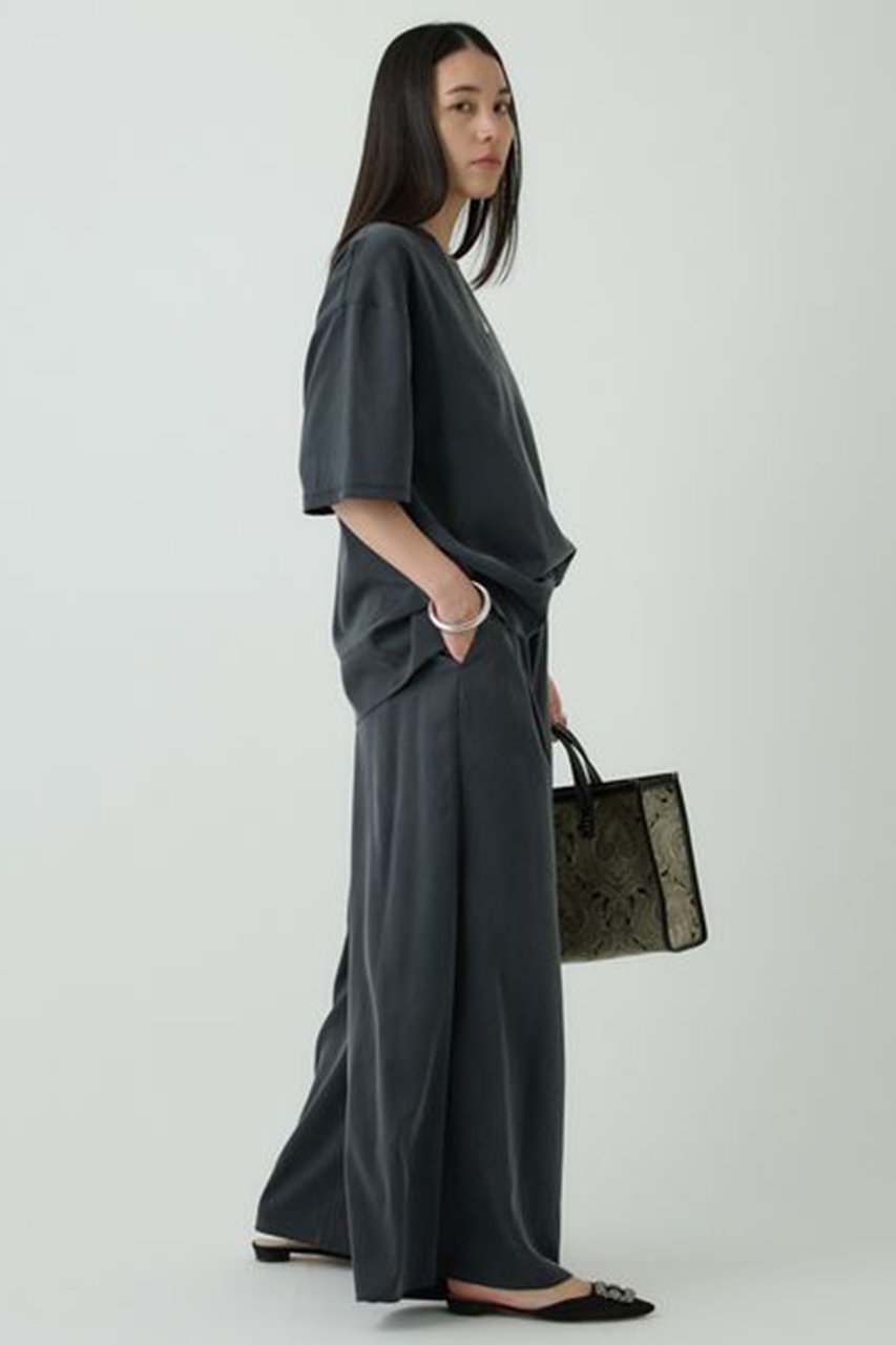 【カオス/Chaos】のサンディングシルクTシャツ 人気、トレンドファッション・服の通販 founy(ファニー) ファッション Fashion レディースファッション Fashion for Women トップス・カットソー Cut & Sew Tops シャツ・ブラウス・オフィスカジュアル Elegant Blouses & Button-Ups ロングTシャツ・Tシャツ Longline T-Shirts & Tees カットソー・ベーシックTシャツ Cut-and-Sewn Tops / Stretch Tees & Basics サテン Satin, Glossy Fabric ショート Short, Short Length シルク Silk, 100% Silk シンプル Simple, Minimal ストレッチ Stretch, Stretchy Fabric スリーブ Sleeve, Long Sleeve / Short Sleeve エレガント 上品 Elegant 定番 Standard, Basic Item other-4|ID: prp329100003836642 ipo3291000000036415470