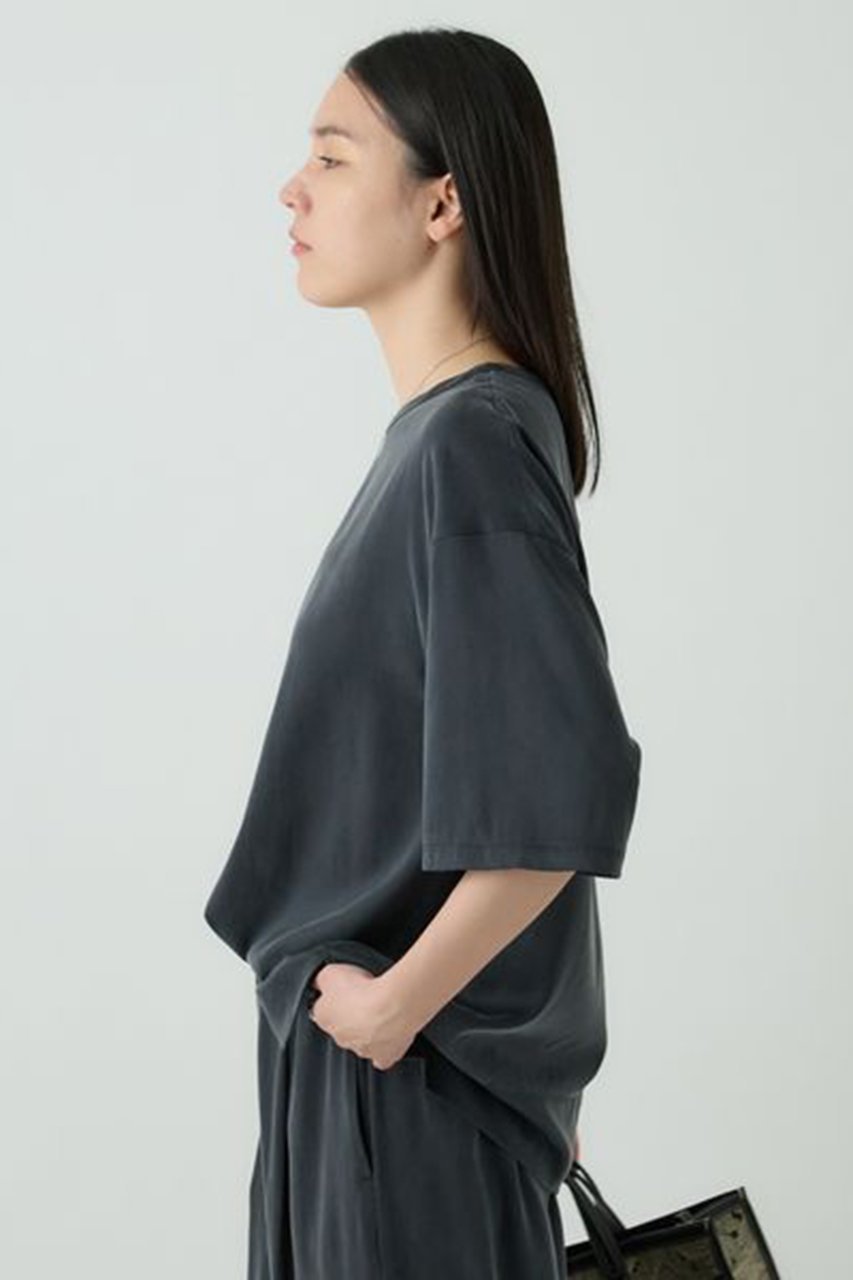 【カオス/Chaos】のサンディングシルクTシャツ 人気、トレンドファッション・服の通販 founy(ファニー) ファッション Fashion レディースファッション Fashion for Women トップス・カットソー Cut & Sew Tops シャツ・ブラウス・オフィスカジュアル Elegant Blouses & Button-Ups ロングTシャツ・Tシャツ Longline T-Shirts & Tees カットソー・ベーシックTシャツ Cut-and-Sewn Tops / Stretch Tees & Basics サテン Satin, Glossy Fabric ショート Short, Short Length シルク Silk, 100% Silk シンプル Simple, Minimal ストレッチ Stretch, Stretchy Fabric スリーブ Sleeve, Long Sleeve / Short Sleeve エレガント 上品 Elegant 定番 Standard, Basic Item other-6|ID: prp329100003836642 ipo3291000000036415472