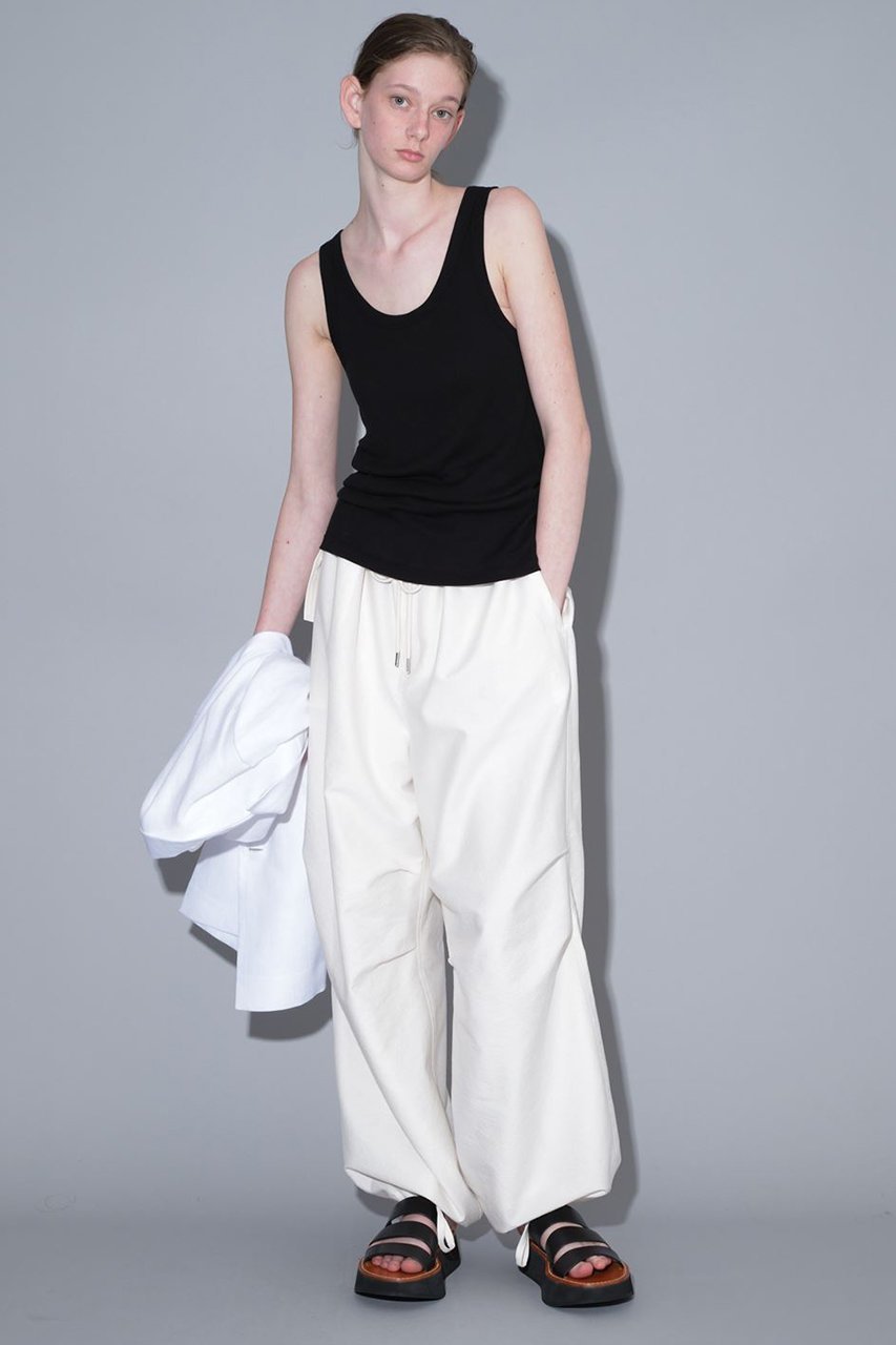 【サクラ/SACRA】のマイクロファインコットンリブタンクトップ 人気、トレンドファッション・服の通販 founy(ファニー) 　ファッション　Fashion　レディースファッション　Fashion for Women　トップス・カットソー　Cut & Sew Tops　キャミソール&ノースリーブ　Camisoles & Sleeveless Tops　シャツ・ブラウス・オフィスカジュアル　Elegant Blouses & Button-Ups　ロングTシャツ・Tシャツ　Longline T-Shirts & Tees　カットソー・ベーシックTシャツ　Cut-and-Sewn Tops / Stretch Tees & Basics　エアリー　Airy Texture　キャミソール　Camisole, Spaghetti Strap Top　タンク　Tank Top, Sleeveless Top　テレコ　Ribbed, Rib Stitch　デコルテ　Décolleté, Neckline　フィット　Fit, Slim Fit　定番　Standard, Basic Item　other-6|ID: prp329100003839451 ipo3291000000032898872