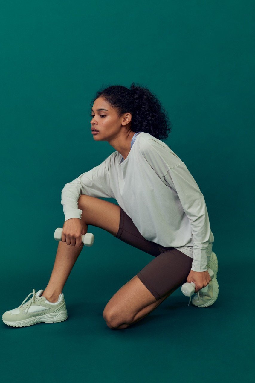 【ジュリエ/Julier】の【定番】YOGA FITハーフレギンス 人気、トレンドファッション・服の通販 founy(ファニー) 　ファッション　Fashion　レディースファッション　WOMEN　パンツ　Pants　レギンス　Leggings　なめらか　Smooth　ストレッチ　Stretch　スポーツ　Sports　ハーフ　Half　フィット　Fit　ヨガ　Yoga　ランニング　Running　レギンス　Leggings　ワーク　Work　定番　Standard　NEW・新作・新着・新入荷　New Arrivals　other-8|ID: prp329100003841002 ipo3291000000032363542