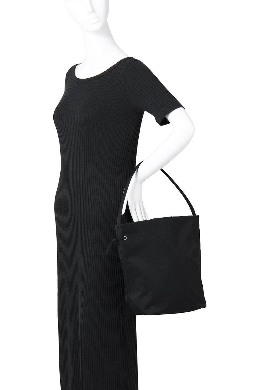 【メアリ オル ターナ/MARY AL TERNA】のWRAPPING リサイクルナイロンショルダートート M 人気、トレンドファッション・服の通販 founy(ファニー) 　ファッション　Fashion　レディースファッション　Fashion for Women　バッグ　Bags　ショルダー　Shoulder, Shoulder Strap　スタイリッシュ　Stylish, Fashionable　巾着　Drawstring Bag, Kinchaku　other-6|ID: prp329100003843244 ipo3291000000032784075