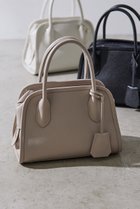【ガリャルダガランテ/GALLARDAGALANTE】の【Hoaw.】ミニボストンバッグ 人気、トレンドファッション・服の通販 founy(ファニー) ファッション Fashion レディースファッション Fashion for Women バッグ Bags アクセサリー Fashion Accessories シューズ Shoes, Footwear スマート Smart, Elegant チェーン Chain, Chain Strap ボストン Boston ボストンバッグ Boston Bag, Retro Bag ポケット Pocket, Pocket Detail 人気 Popular, Best Seller thumbnail トープ|ID: prp329100003851224 ipo3291000000032793118
