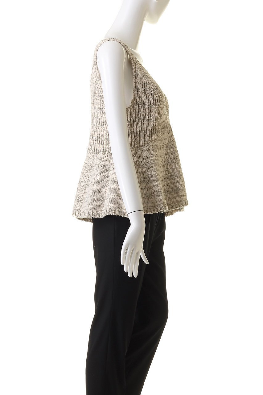 【カレンソロジー/Curensology】のリネンラメニットキャミ 人気、トレンドファッション・服の通販 founy(ファニー) 　ファッション　Fashion　レディースファッション　Fashion for Women　トップス・カットソー　Cut & Sew Tops　ニット　Knit Tops & Sweaters　キャミソール&ノースリーブ　Camisoles & Sleeveless Tops　シャツ・ブラウス・オフィスカジュアル　Elegant Blouses & Button-Ups　ロングTシャツ・Tシャツ　Longline T-Shirts & Tees　カットソー・ベーシックTシャツ　Cut-and-Sewn Tops / Stretch Tees & Basics　カットソー　Cut and Sewn Top　キャミソール　Camisole, Spaghetti Strap Top　タンク　Tank Top, Sleeveless Top　デコルテ　Décolleté, Neckline　フレア　Flare, Flared　リネン　Linen, Linen Fabric　エレガント 上品　Elegant　other-4|ID: prp329100003855919 ipo3291000000035532273