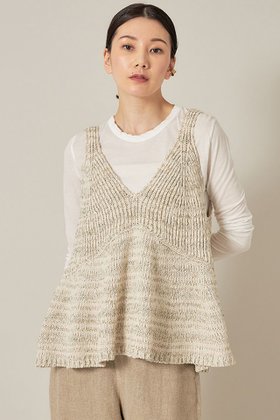 【カレンソロジー/Curensology】 リネンラメニットキャミ人気、トレンドファッション・服の通販 founy(ファニー) ファッション Fashion レディースファッション Fashion for Women トップス・カットソー Cut & Sew Tops ニット Knit Tops & Sweaters キャミソール&ノースリーブ Camisoles & Sleeveless Tops シャツ・ブラウス・オフィスカジュアル Elegant Blouses & Button-Ups ロングTシャツ・Tシャツ Longline T-Shirts & Tees カットソー・ベーシックTシャツ Cut-and-Sewn Tops / Stretch Tees & Basics カットソー Cut and Sewn Top キャミソール Camisole, Spaghetti Strap Top タンク Tank Top, Sleeveless Top デコルテ Décolleté, Neckline フレア Flare, Flared リネン Linen, Linen Fabric エレガント 上品 Elegant |ID:prp329100003855919