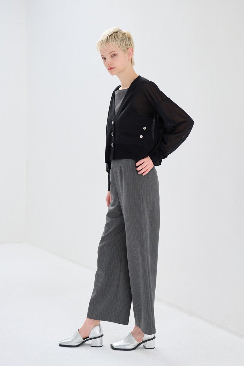 【ランバン オン ブルー/LANVIN en Bleu】のメニーボタンカーディガン 人気、トレンドファッション・服の通販 founy(ファニー) 　ファッション　Fashion　レディースファッション　WOMEN　トップス・カットソー　Tops/Tshirt　ニット　Knit Tops　カーディガン　Cardigans　イエロー　Yellow　カットソー　Cut And Sew　カーディガン　Cardigan　ショート　Short　ノースリーブ　No Sleeve　人気　Popularity　バランス　Balance　ポケット　Pocket　おすすめ　Recommend　other-3|ID: prp329100003862810 ipo3291000000031380927