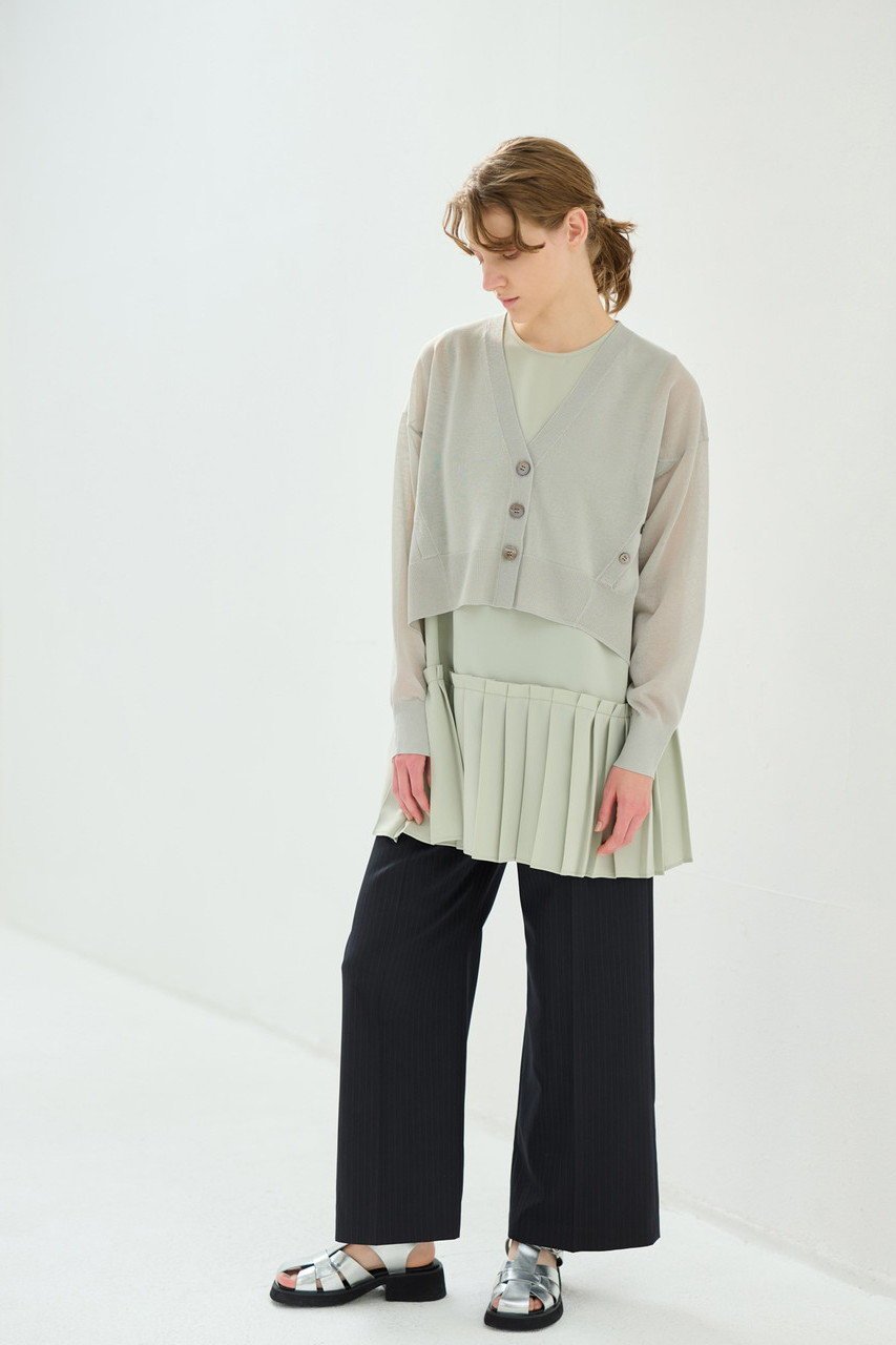 【ランバン オン ブルー/LANVIN en Bleu】のメニーボタンカーディガン インテリア・キッズ・メンズ・レディースファッション・服の通販 founy(ファニー) ファッション Fashion レディースファッション Fashion for Women トップス・カットソー Cut & Sew Tops ニット Knit Tops & Sweaters カーディガン・羽織り Layered Style Cardigans おすすめ Recommended / Our Picks イエロー Yellow カーディガン Cardigan, Knitwear ショート Short, Short Length バランス Balance, Style Balance 人気 Popular, Best Seller グレー|ID: prp329100003862810 ipo3291000000032950070