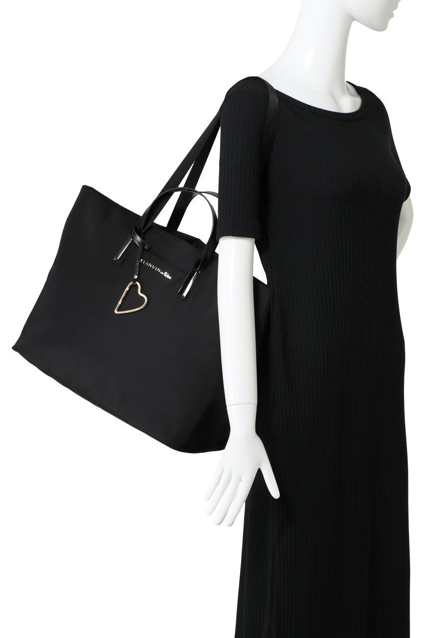 【ランバン オン ブルー/LANVIN en Bleu】のマルクハートカラビナ 大トート 人気、トレンドファッション・服の通販 founy(ファニー) 　ファッション　Fashion　レディースファッション　Fashion for Women　バッグ　Bags　おすすめ　Recommended / Our Picks　シンプル　Simple, Minimal　スポーティ　Sporty, Casual Athletic　ビジネス 仕事 通勤　Business / Work / Commuting　旅行　Travel　other-2|ID: prp329100003862812 ipo3291000000032795677