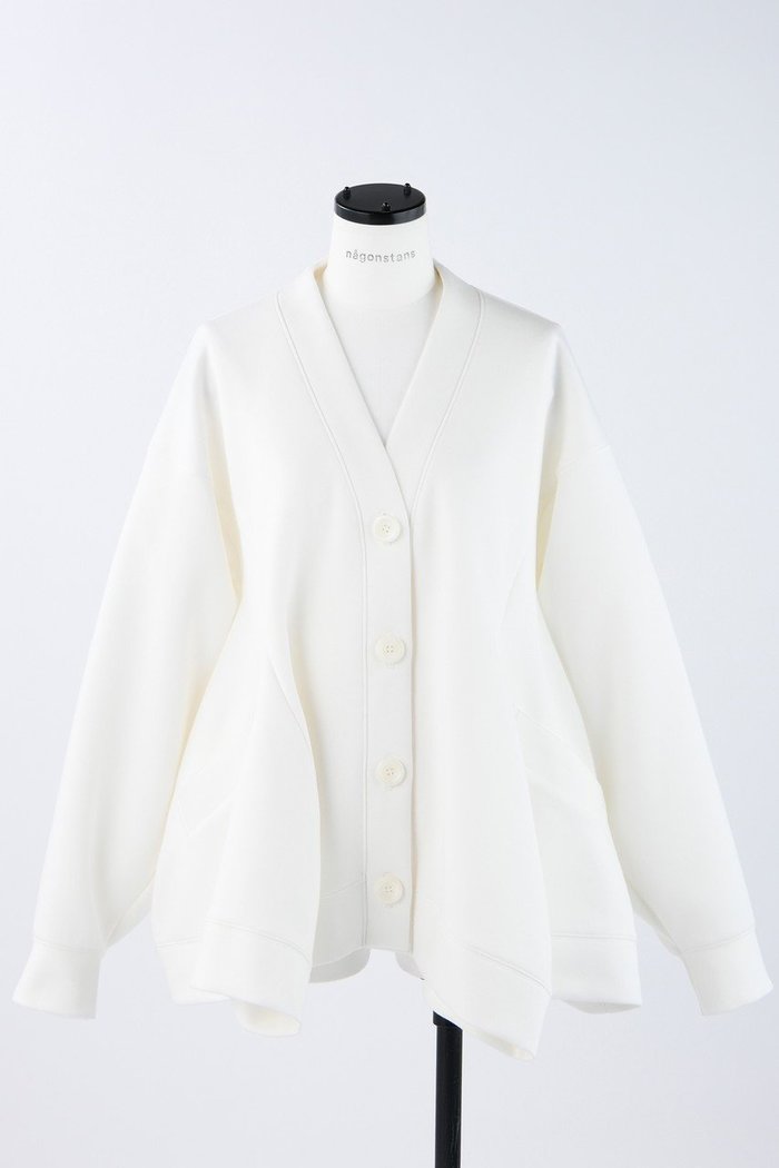 【ナゴンスタンス/nagonstans】のダンボール カーブ立体 C/D カーディガン インテリア・キッズ・メンズ・レディースファッション・服の通販 founy(ファニー) https://founy.com/ ファッション Fashion レディースファッション Fashion for Women トップス・カットソー Cut & Sew Tops カーディガン・羽織り Layered Style Cardigans シャツ・ブラウス・オフィスカジュアル Elegant Blouses & Button-Ups ロングTシャツ・Tシャツ Longline T-Shirts & Tees カットソー・ベーシックTシャツ Cut-and-Sewn Tops / Stretch Tees & Basics アウトドア Outdoor Clothing カーディガン Cardigan, Knitwear リラックス Relax, Relaxed Fit エレガント 上品 Elegant 人気 Popular, Best Seller 定番 Standard, Basic Item 旅行 Travel |ID: prp329100003862825 ipo3291000000036987948