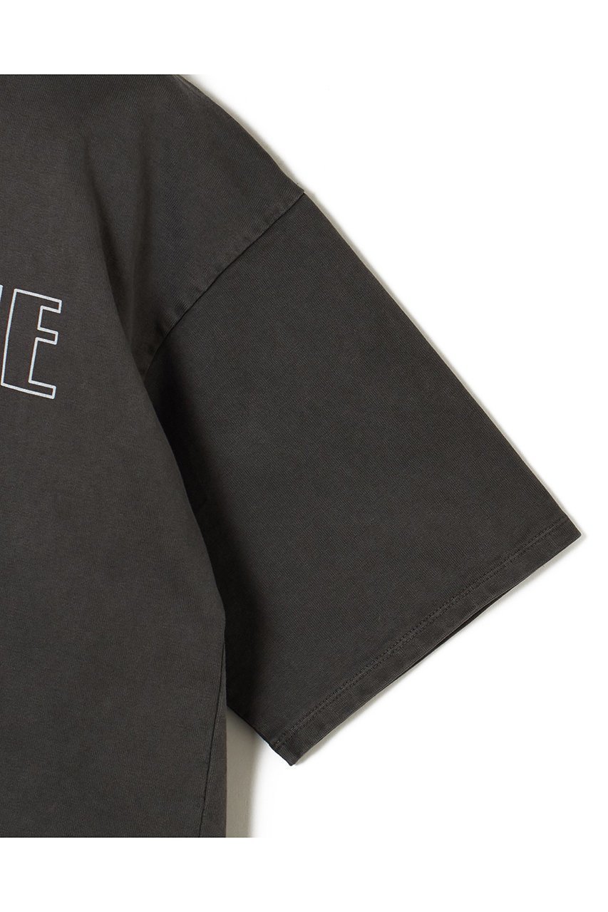 【サードマガジン/THIRD MAGAZINE】のピグメントロゴTシャツ 人気、トレンドファッション・服の通販 founy(ファニー) 　ファッション　Fashion　レディースファッション　Fashion for Women　トップス・カットソー　Cut & Sew Tops　シャツ・ブラウス・オフィスカジュアル　Elegant Blouses & Button-Ups　ロングTシャツ・Tシャツ　Longline T-Shirts & Tees　カットソー・ベーシックTシャツ　Cut-and-Sewn Tops / Stretch Tees & Basics　ショート　Short, Short Length　シンプル　Simple, Minimal　スリーブ　Sleeve, Long Sleeve / Short Sleeve　ボックス　Boxy, Box Shape　other-4|ID: prp329100003866195 ipo3291000000035933159