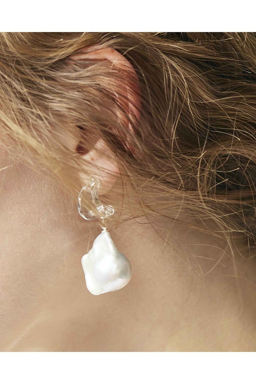 【レム/Lemme】のBaroque Pearl ピアス 人気、トレンドファッション・服の通販 founy(ファニー) 　ファッション　Fashion　レディースファッション　Fashion for Women　ジュエリー　Jewelry　ファッションリング　Fashion Rings　イヤリング・フープ・ドロップタイプ　Hoop, Drop & Clip Earrings　イヤリング　Earrings　ガラス　Glass, Glassware　バロック　Baroque, Baroque Design　パール　Pearl, Pearl Accent　エレガント 上品　Elegant　other-2|ID: prp329100003872846 ipo3291000000035788413