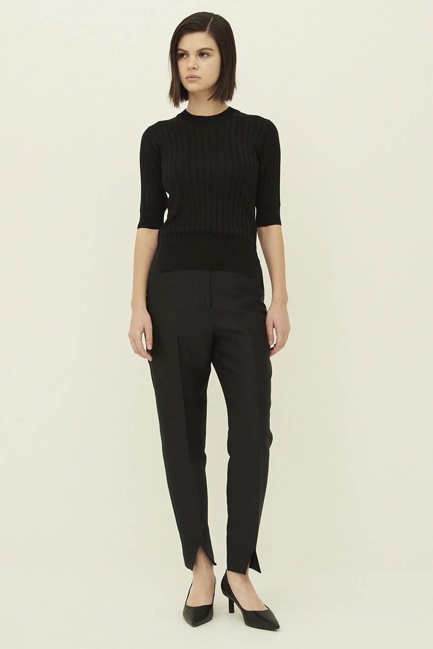 【エムダブリュー/MW】のラウンドネック シルクニット 人気、トレンドファッション・服の通販 founy(ファニー) 　ファッション　Fashion　レディースファッション　Fashion for Women　トップス・カットソー　Cut & Sew Tops　ニット　Knit Tops & Sweaters　カジュアルプルオーバー・ニットトップス　Pullovers & Knit Tops / Casual Pullovers　なめらか　Smooth, Silky Texture　インナー　Innerwear　シルク　Silk, 100% Silk　シンプル　Simple, Minimal　フィット　Fit, Slim Fit　ラウンド　Round, Round Neck　日本製　Made In Japan　other-7|ID: prp329100003875958 ipo3291000000036098749