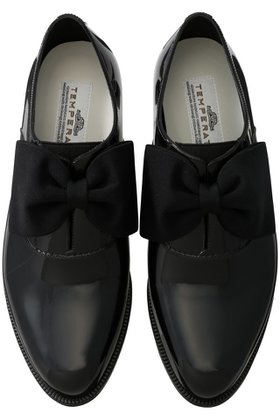 【テンパレイト/TEMPERATE】 BREA ビッグリボン オックスフォードシューズ(レイン対応)人気、トレンドファッション・服の通販 founy(ファニー) ファッション Fashion レディースファッション Fashion for Women インソール Shoe Insole クラシカル Classical, Vintage-Inspired シェイプ Shape, Slim Fit シューズ Shoes, Footwear スニーカー Sneakers, Trainers ビッグ Big, Oversized フォルム Silhouette, Form ラバー Rubber, Rubber Sole リボン Ribbon, Bow レイン Rain, Rainproof |ID:prp329100003875963