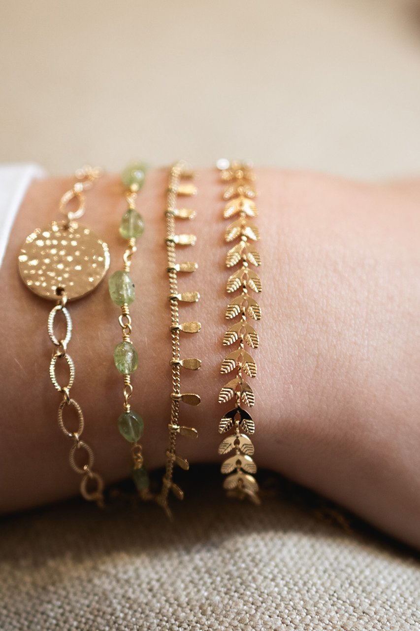 【バイ サン スワサント キャトル パリ/by 164 PARIS】のSUZETTE ブレスレット 人気、トレンドファッション・服の通販 founy(ファニー) ファッション Fashion レディースファッション Fashion for Women ジュエリー Jewelry チェーン&カフブレスレット Cuff & Chain Bracelets バングル・カフブレスレット Bangles & Cuff Bracelets おすすめ Recommended / Our Picks シンプル Simple, Minimal ブレスレット Bracelet, Wristband ラウンド Round, Round Neck エレガント 上品 Elegant other-2|ID: prp329100003876016 ipo3291000000036094390