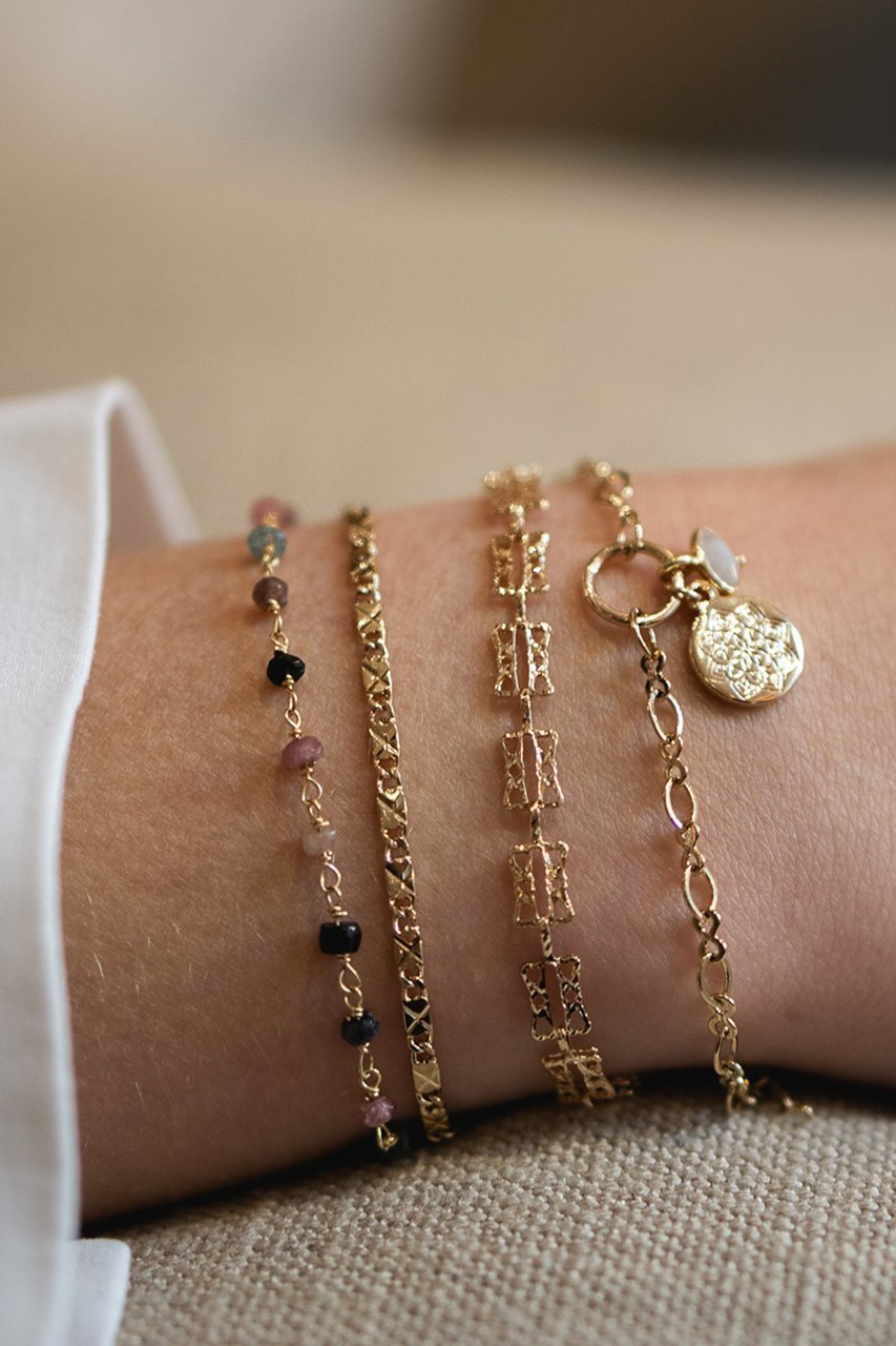 【バイ サン スワサント キャトル パリ/by 164 PARIS】のALIETTE ブレスレット 人気、トレンドファッション・服の通販 founy(ファニー) 　ファッション　Fashion　レディースファッション　Fashion for Women　ジュエリー　Jewelry　チェーン＆カフブレスレット　Cuff & Chain Bracelets　バングル・カフブレスレット　Bangles & Cuff Bracelets　アクセサリー　Fashion Accessories　エレガント 上品　Elegant　スタイリッシュ　Stylish, Fashionable　チェーン　Chain, Chain Strap　ビジネス 仕事 通勤　Business / Work / Commuting　ブレスレット　Bracelet, Wristband　other-2|ID: prp329100003876021 ipo3291000000035672219