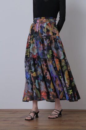 【ヒューエルミュージアム/hueLe Museum】の【STUMBLY】Flower Printed Flare Skirt 人気、トレンドファッション・服の通販 founy(ファニー) ファッション Fashion レディースファッション Fashion for Women スカート Skirts ロングスカート Long Skirts / Maxi & Midi Skirts ギャザー Gathered, Ruffled ジョーゼット Georgette, Semi-Sheer Fabric ティアードスカート Tiered Skirt, Flounced Skirt パターン Pattern, Design Print フリル Frill, Ruffle ロング Long, Long-Length |ID:prp329100003877486
