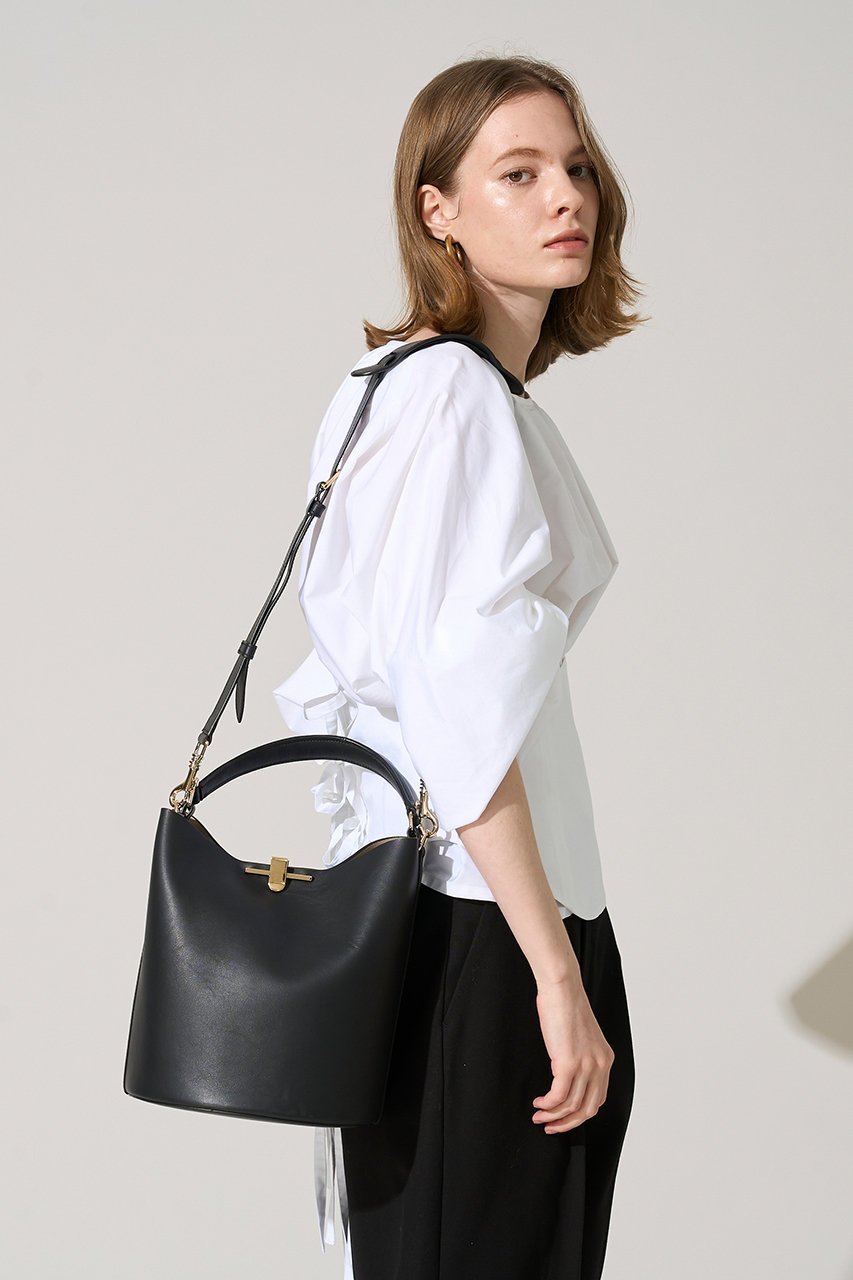 【ザンチェッティ/ZANCHETTI】のAMLETO BUCKET 人気、トレンドファッション・服の通販 founy(ファニー) 　ファッション　Fashion　レディースファッション　Fashion for Women　バッグ　Bags　シンプル　Simple, Minimal　ビジネス 仕事 通勤　Business / Work / Commuting　ポーチ　Pouch, Small Case　other-7|ID: prp329100003879383 ipo3291000000032795666