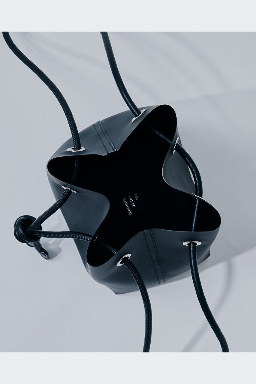 【ジ アートオブキャリング/THE ART OF CARRYING】のポーチ 人気、トレンドファッション・服の通販 founy(ファニー) 　ファッション　Fashion　レディースファッション　Fashion for Women　ポーチ&ミニバッグ　Pouches & Mini Bags　バッグ　Bags　なめらか　Smooth, Silky Texture　ショルダー　Shoulder, Shoulder Strap　バランス　Balance, Style Balance　ポーチ　Pouch, Small Case　巾着　Drawstring Bag, Kinchaku　other-7|ID: prp329100003883972 ipo3291000000035874263