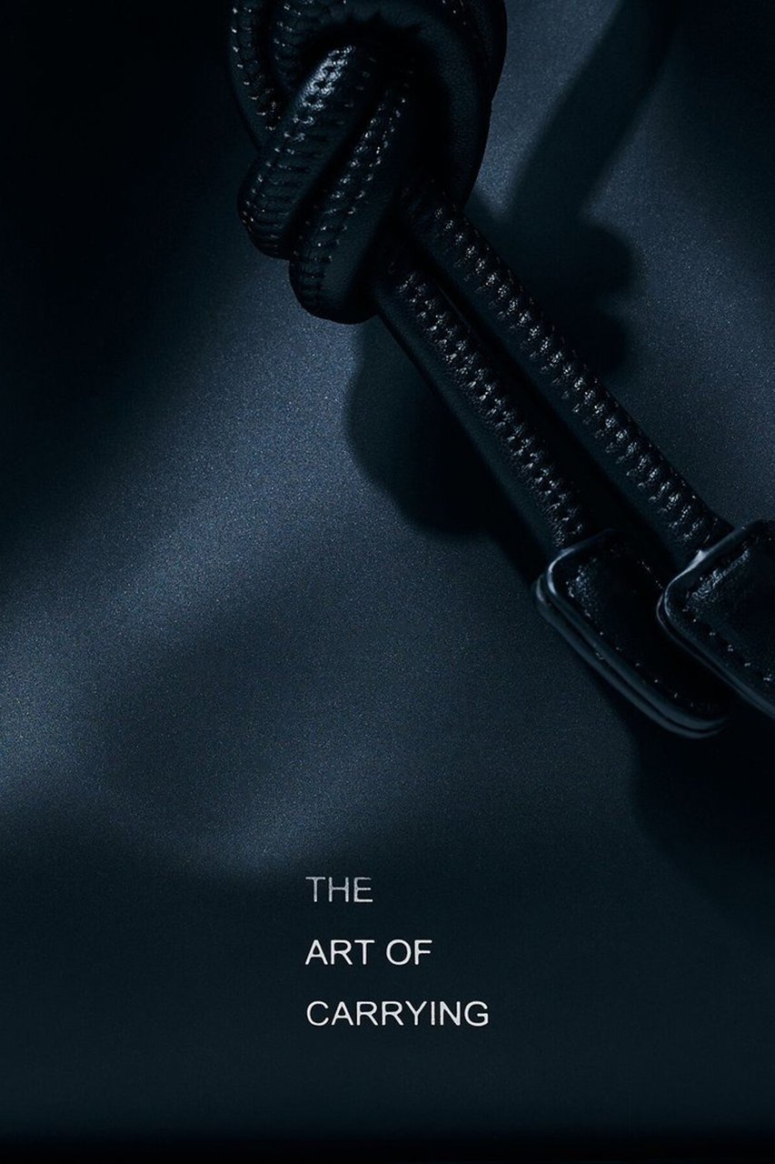 【ジ アートオブキャリング/THE ART OF CARRYING】のポーチ 人気、トレンドファッション・服の通販 founy(ファニー) 　ファッション　Fashion　レディースファッション　Fashion for Women　ポーチ&ミニバッグ　Pouches & Mini Bags　バッグ　Bags　なめらか　Smooth, Silky Texture　ショルダー　Shoulder, Shoulder Strap　バランス　Balance, Style Balance　ポーチ　Pouch, Small Case　巾着　Drawstring Bag, Kinchaku　other-8|ID: prp329100003883972 ipo3291000000035874264