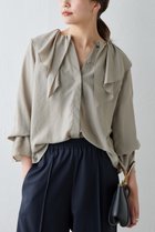 【ガリャルダガランテ/GALLARDAGALANTE】のラッフルカラーブラウス 人気、トレンドファッション・服の通販 founy(ファニー) ファッション Fashion レディースファッション Fashion for Women トップス・カットソー Cut & Sew Tops シャツ・ブラウス・オフィスカジュアル Elegant Blouses & Button-Ups なめらか Smooth, Silky Texture クラシカル Classical, Vintage-Inspired スリーブ Sleeve, Long Sleeve / Short Sleeve ドレープ Drape, Draping Fabric フリル Frill, Ruffle ロング Long, Long-Length 再入荷 Restock / Back in Stock thumbnail グレージュ|ID: prp329100003883990 ipo3291000000034826018