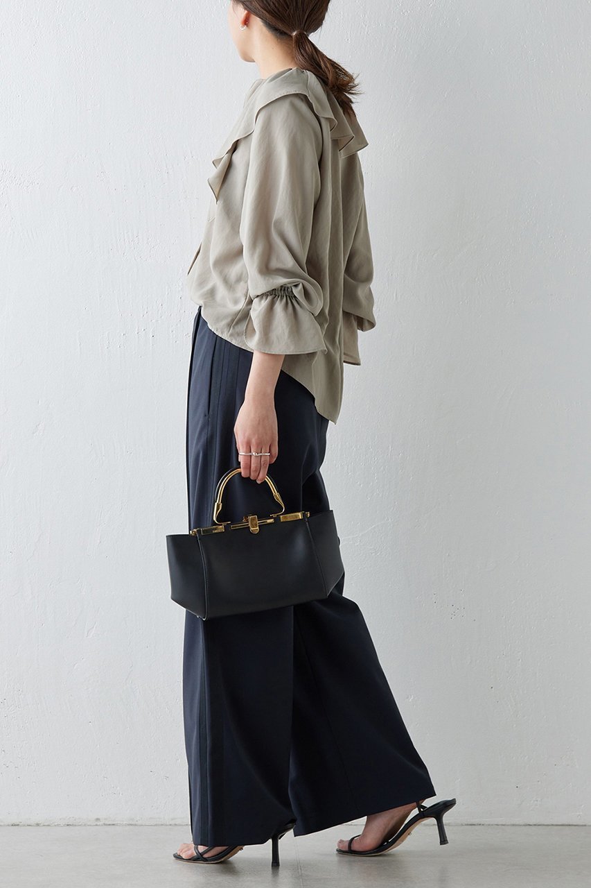 【ガリャルダガランテ/GALLARDAGALANTE】のラッフルカラーブラウス 人気、トレンドファッション・服の通販 founy(ファニー) 　ファッション　Fashion　レディースファッション　Fashion for Women　トップス・カットソー　Cut & Sew Tops　シャツ・ブラウス・オフィスカジュアル　Elegant Blouses & Button-Ups　なめらか　Smooth, Silky Texture　クラシカル　Classical, Vintage-Inspired　スリーブ　Sleeve, Long Sleeve / Short Sleeve　ドレープ　Drape, Draping Fabric　フリル　Frill, Ruffle　ロング　Long, Long-Length　再入荷　Restock / Back in Stock　other-6|ID: prp329100003883990 ipo3291000000034826023