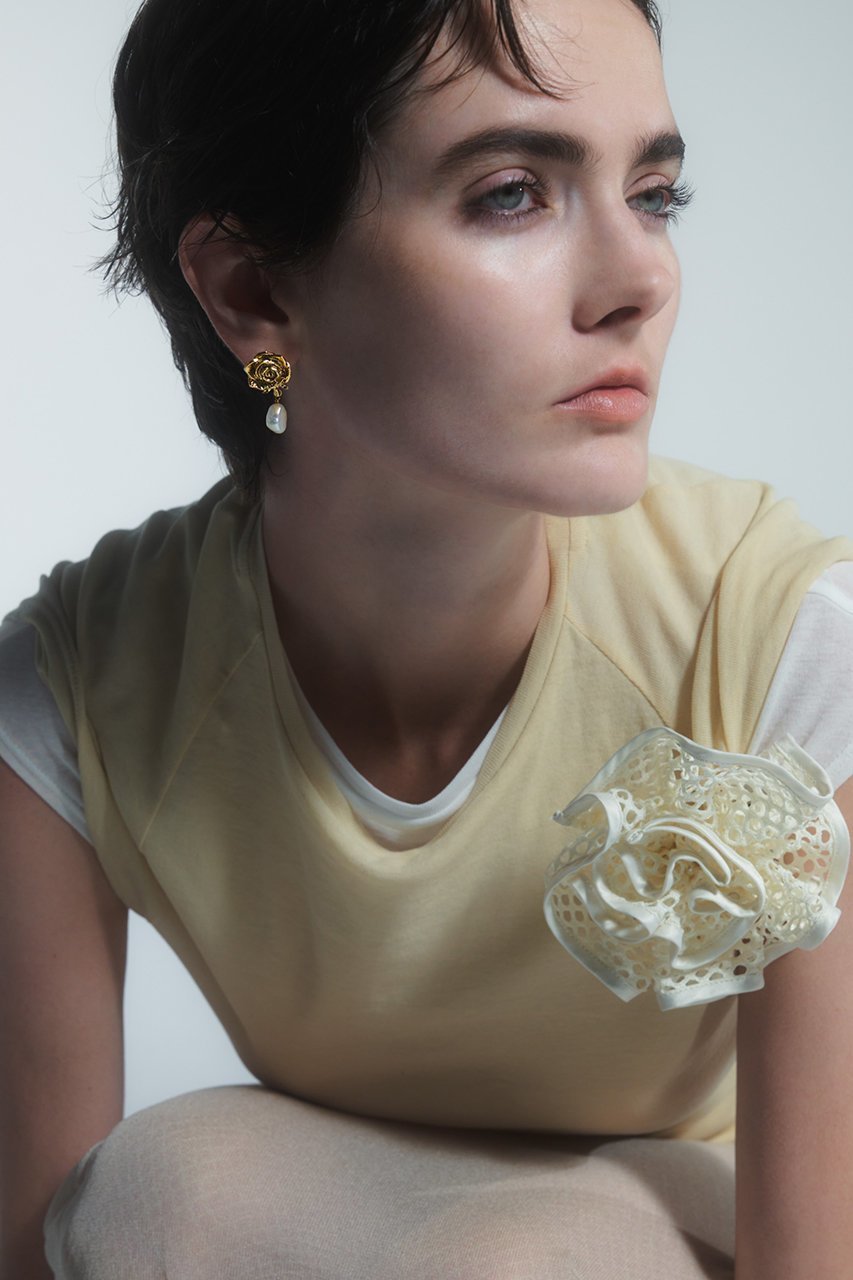 【イリスフォーセブン/IRIS 47】のmesh bara コサージュ 人気、トレンドファッション・服の通販 founy(ファニー) 　ファッション　Fashion　レディースファッション　Fashion for Women　ジュエリー　Jewelry　クラシック　Classic, Timeless Style　サテン　Satin, Glossy Fabric　トリミング　Trimming, Decorative Edge　バランス　Balance, Style Balance　パール　Pearl, Pearl Accent　メッシュ　Mesh, Net Fabric　モチーフ　Motif, Design Theme　ランダム　Random, Irregular　other-2|ID: prp329100003884030 ipo3291000000036094545