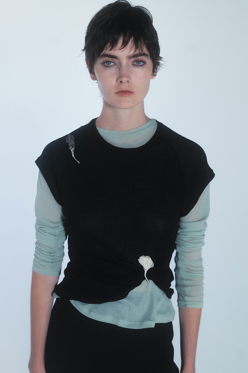 【イリスフォーセブン/IRIS 47】のbara ブローチ 人気、トレンドファッション・服の通販 founy(ファニー) 　ファッション　Fashion　レディースファッション　Fashion for Women　ジュエリー　Jewelry　オーガンジー　Organza Fabric　クラシック　Classic, Timeless Style　ブローチ　Brooch, Pin Brooch　モダン　Modern, Contemporary　モチーフ　Motif, Design Theme　other-2|ID: prp329100003884031 ipo3291000000035956936