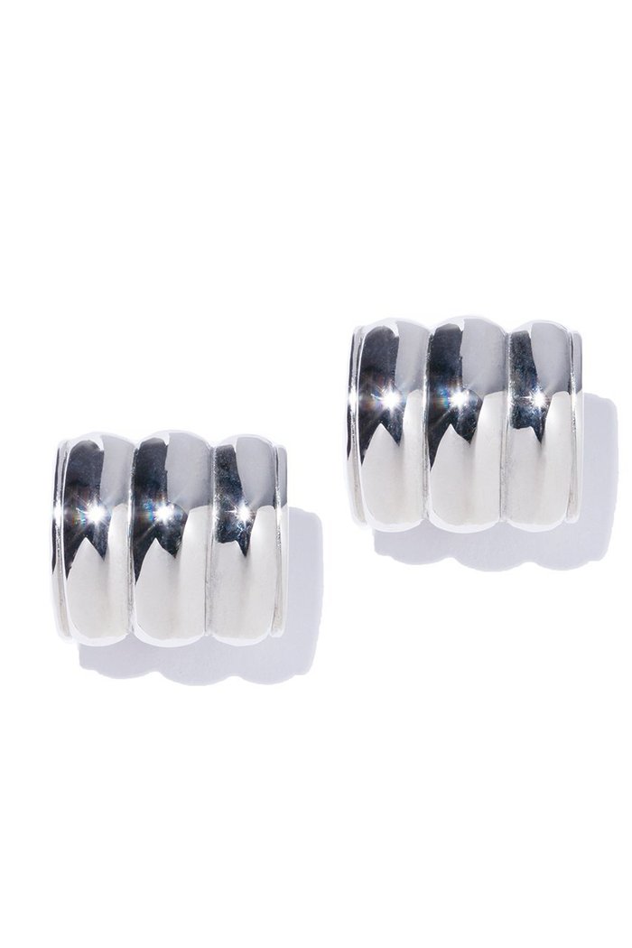 【イリスフォーセブン/IRIS 47】のrib イヤリング インテリア・キッズ・メンズ・レディースファッション・服の通販 founy(ファニー) https://founy.com/ ファッション Fashion レディースファッション Fashion for Women ジュエリー Jewelry ファッションリング Fashion Rings イヤリング・フープ・ドロップタイプ Hoop, Drop & Clip Earrings おすすめ Recommended / Our Picks イヤリング Earrings クール Cool, Chic メタリック Metallic, Shiny Finish リブニット Rib Knit, Ribbed Knit エレガント 上品 Elegant |ID: prp329100003884037 ipo3291000000035762198