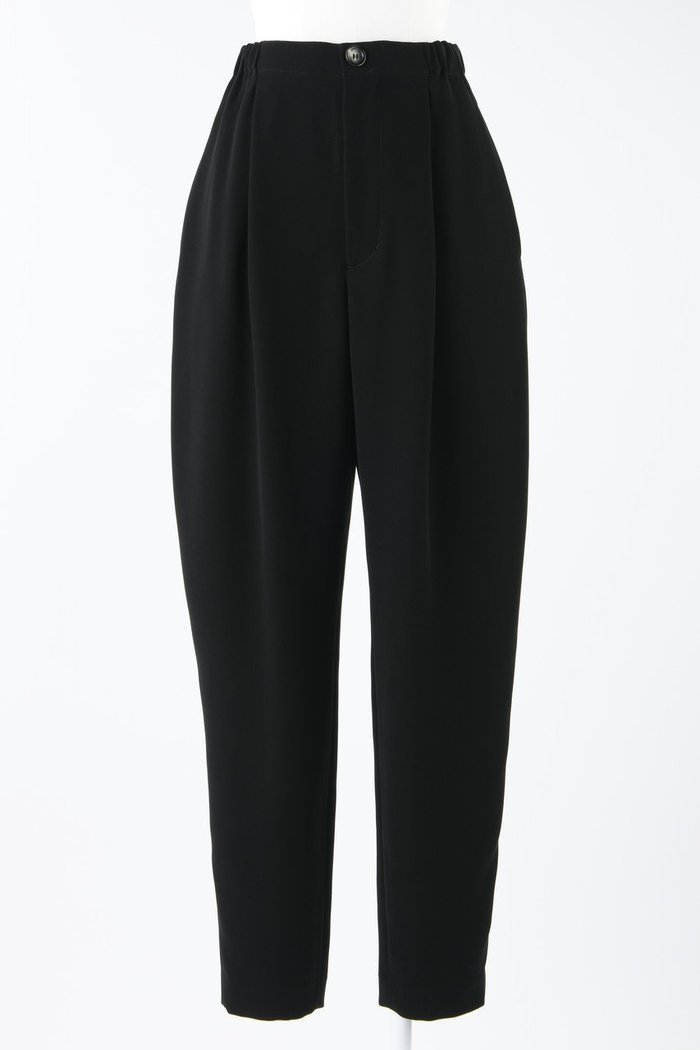 【エンフォルド/ENFOLD】のPEツイル キャロットPT/パンツ インテリア・キッズ・メンズ・レディースファッション・服の通販 founy(ファニー) https://founy.com/ ファッション Fashion レディースファッション Fashion for Women パンツ Pants & Trousers とろみ Fluid, Flowy Fabric ギャザー Gathered, Ruffled ツイル Twist, Twisted Detail フォルム Silhouette, Form リラックス Relax, Relaxed Fit エレガント 上品 Elegant 人気 Popular, Best Seller 定番 Standard, Basic Item |ID: prp329100003885556 ipo3291000000036751466