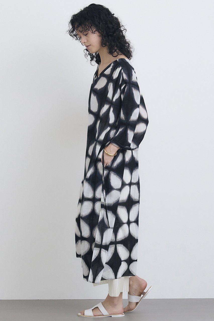 【ハウス オブ ロータス/HOUSE OF LOTUS】のクランプダイカフタンワンピース 人気、トレンドファッション・服の通販 founy(ファニー) 　ファッション　Fashion　レディースファッション　Fashion for Women　ワンピース　Dresses　チュニック　Tunic Tops & Dresses　春　Spring　ギャザー　Gathered, Ruffled　グラデーション　Gradient, Ombre　ストライプ　Stripe, Striped Pattern　スリット　Slit, Slit Detail　チュニック　Tunic, Long Top　ロング　Long, Long-Length　S/S・春夏　SS, Spring/Summer, Warm Season　再入荷　Restock / Back in Stock　おすすめ　Recommended / Our Picks　夏　Summer　other-7|ID: prp329100003889851 ipo3291000000032807158