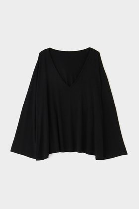 【ル フィル/LE PHIL】 Vネックライトジャージートップス人気、トレンドファッション・服の通販 founy(ファニー) ファッション Fashion レディースファッション Fashion for Women トップス・カットソー Cut & Sew Tops シャツ・ブラウス・オフィスカジュアル Elegant Blouses & Button-Ups ロングTシャツ・Tシャツ Longline T-Shirts & Tees カットソー・ベーシックTシャツ Cut-and-Sewn Tops / Stretch Tees & Basics Vネックトップス V-Neck Tops / V-Cut Neckline Shirts おすすめ Recommended / Our Picks スリーブ Sleeve, Long Sleeve / Short Sleeve セットアップ Set-Up, Coordinated Outfit ロング Long, Long-Length ワイド Wide, Wide Fit |ID:prp329100003890790