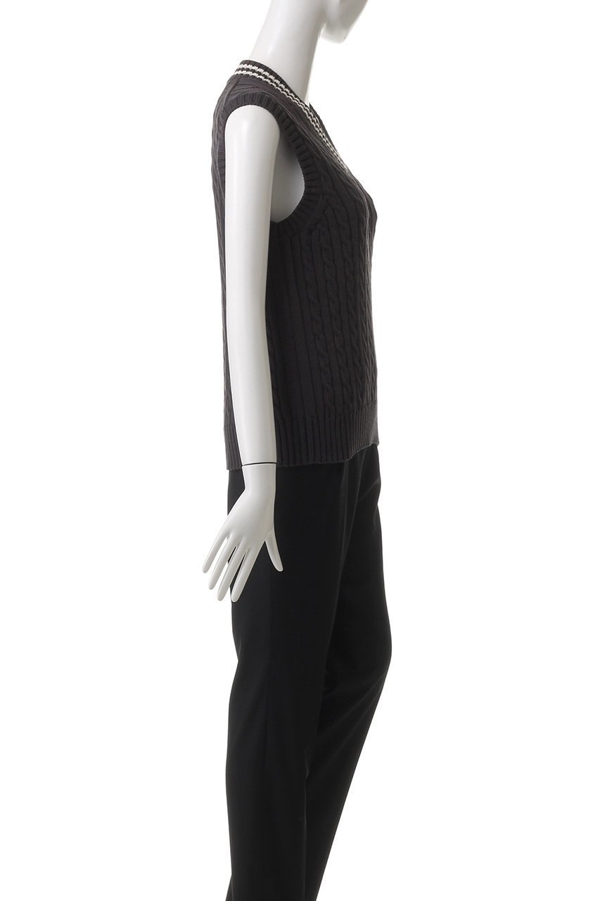 【スローン/SLOANE】の5Gチルデン ポリエステル×コットン Vネックベスト 人気、トレンドファッション・服の通販 founy(ファニー) 　ファッション　Fashion　レディースファッション　Fashion for Women　トップス・カットソー　Cut & Sew Tops　ニット　Knit Tops & Sweaters　ベスト&ジレ / 重ね着スタイル　Vests & Gilets　カジュアルプルオーバー・ニットトップス　Pullovers & Knit Tops / Casual Pullovers　Vネックトップス　V-Neck Tops / V-Cut Neckline Shirts　スポーティ　Sporty, Casual Athletic　ベスト　Vest, Waistcoat　エレガント 上品　Elegant　軽量　Lightweight, Ultra Light　other-3|ID: prp329100003898847 ipo3291000000035690794