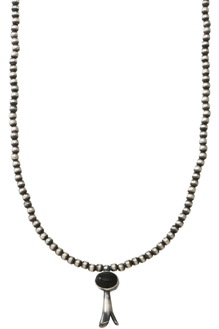 【エリッカ ニコラス ビゲイ/ERICKA NICOLAS BEGAY】のオニキススカッシュ ネックレス インテリア・キッズ・メンズ・レディースファッション・服の通販 founy(ファニー) https://founy.com/ ファッション Fashion レディースファッション Fashion for Women ジュエリー Jewelry ネックレス Necklaces & Pendants シルバー Silver, Metallic Silver ジュエリー Jewelry, Accessories ネックレス Necklace, Pendant Necklace モチーフ Motif, Design Theme |ID: prp329100003900238 ipo3291000000034951658