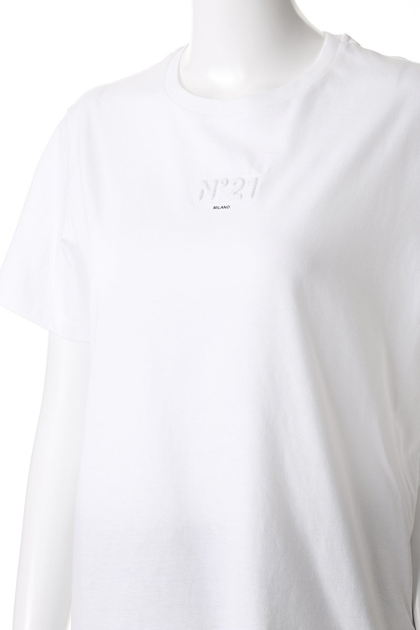 【ヌメロ ヴェントゥーノ/N°21】のロゴTシャツ 人気、トレンドファッション・服の通販 founy(ファニー) 　ファッション　Fashion　レディースファッション　Fashion for Women　トップス・カットソー　Cut & Sew Tops　シャツ・ブラウス・オフィスカジュアル　Elegant Blouses & Button-Ups　ロングTシャツ・Tシャツ　Longline T-Shirts & Tees　カットソー・ベーシックTシャツ　Cut-and-Sewn Tops / Stretch Tees & Basics　ショート　Short, Short Length　スリーブ　Sleeve, Long Sleeve / Short Sleeve　other-5|ID: prp329100003901384 ipo3291000000033662803