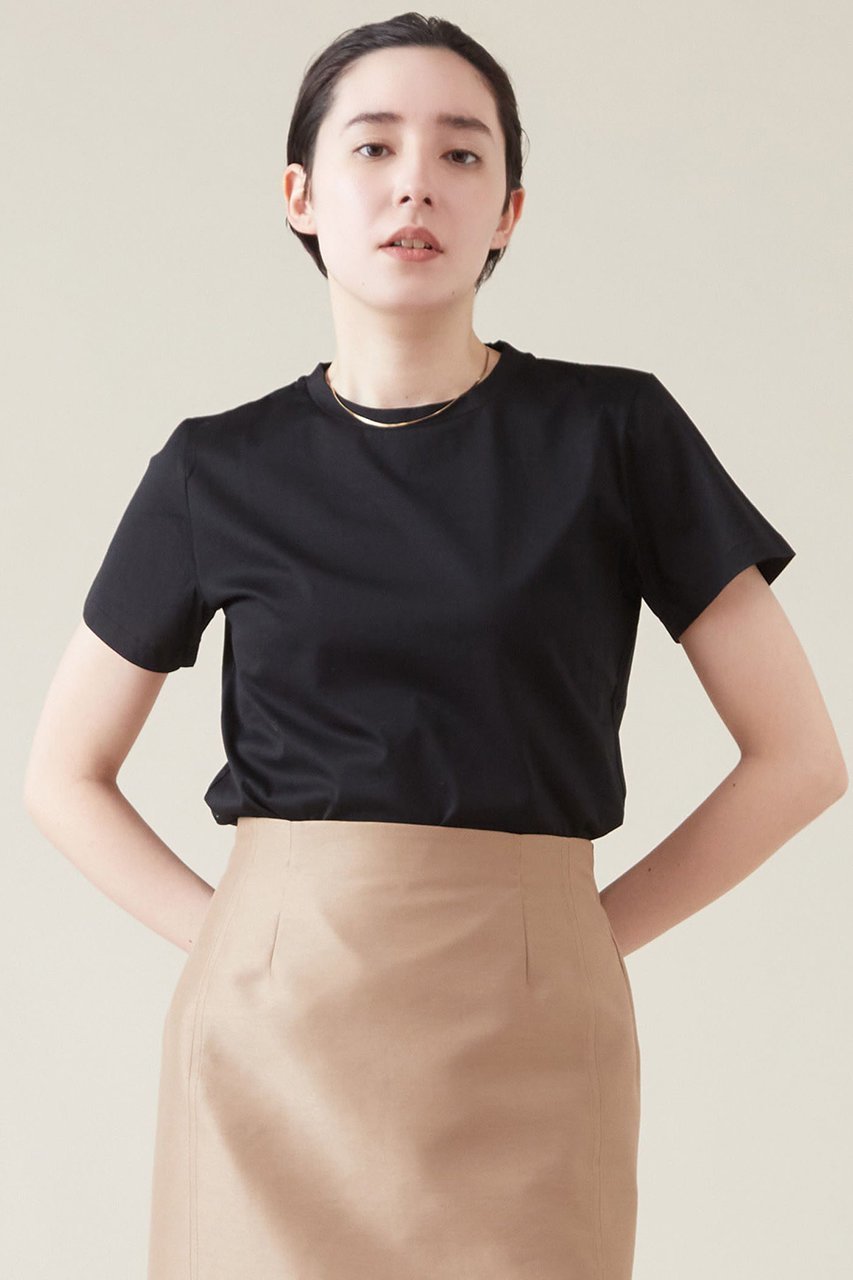 【マルティニーク/martinique】のESSENTIAL Tシャツ インテリア・キッズ・メンズ・レディースファッション・服の通販 founy(ファニー) 　ファッション　Fashion　レディースファッション　Fashion for Women　トップス・カットソー　Cut & Sew Tops　シャツ・ブラウス・オフィスカジュアル　Elegant Blouses & Button-Ups　ロングTシャツ・Tシャツ　Longline T-Shirts & Tees　カットソー・ベーシックTシャツ　Cut-and-Sewn Tops / Stretch Tees & Basics　おすすめ　Recommended / Our Picks　インナー　Innerwear　コンパクト　Compact, Small Size　ショート　Short, Short Length　ジャケット　Jacket, Outerwear　スリーブ　Sleeve, Long Sleeve / Short Sleeve　フィット　Fit, Slim Fit　人気　Popular, Best Seller　別注　Limited Edition, Custom Order　定番　Standard, Basic Item　ブラック|ID: prp329100003901414 ipo3291000000032915188